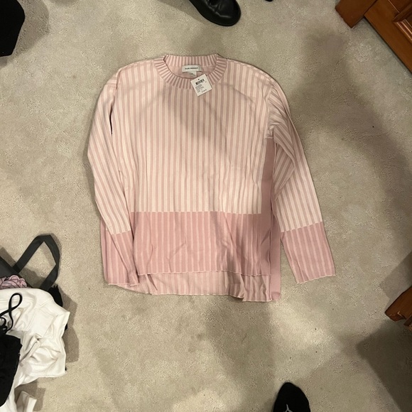 Club Monaco new sweater with tags size small - Picture 2 of 6